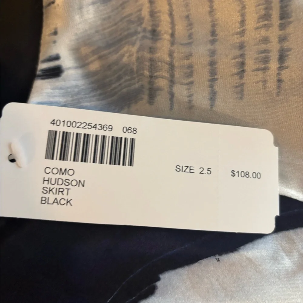 Chico's Black and White A-Line Skirt size 2.5 NEW